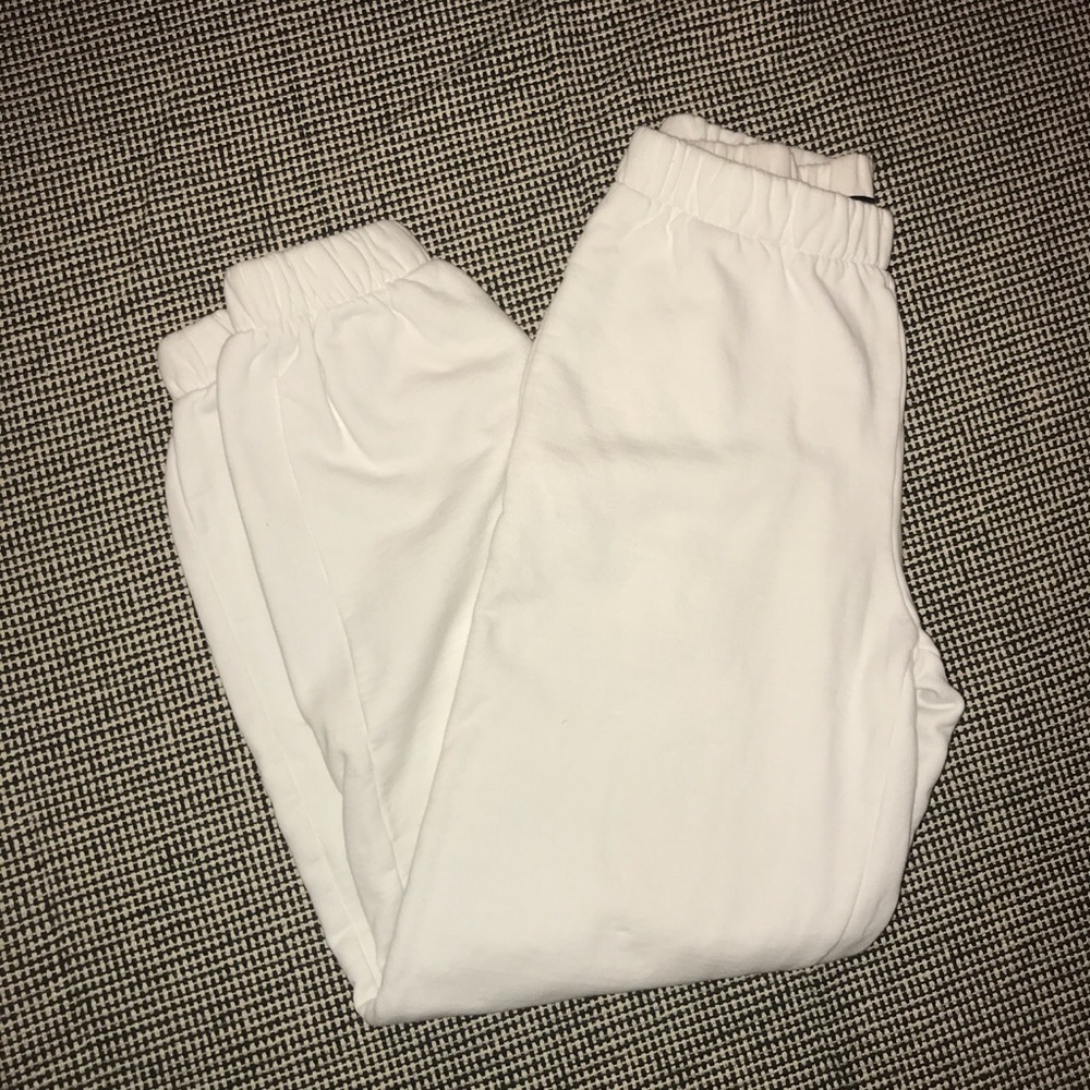Brandy Melville white sweatpants